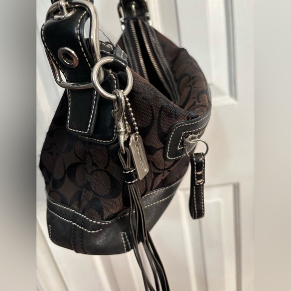 Coach signature logo handbag - Picture 2 of 4